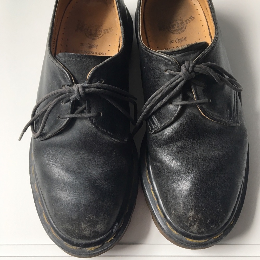 Dr. Martens low-top shoes